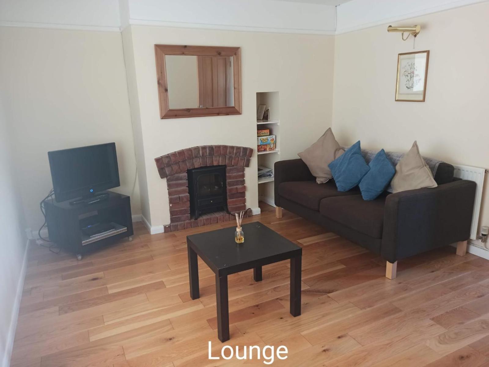 Holiday Home In Dale, Pembrokeshire 客房 照片