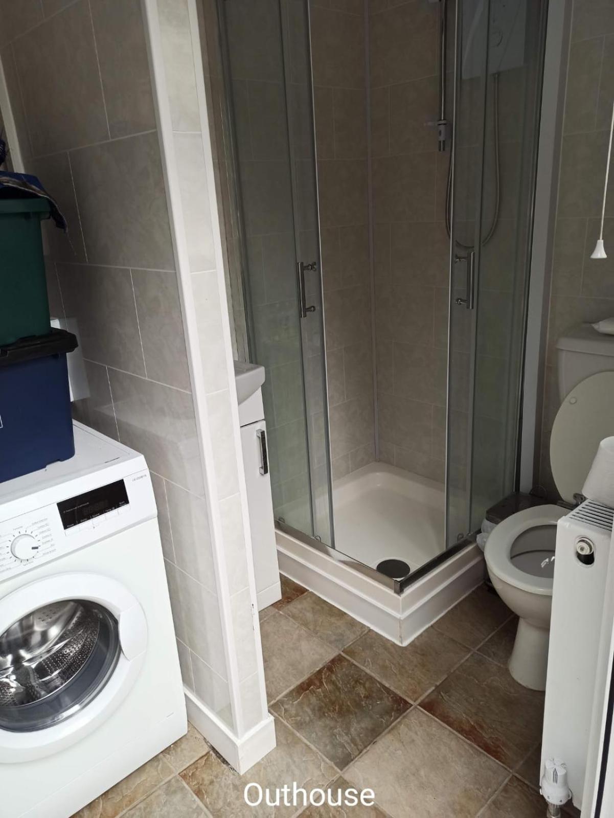 Holiday Home In Dale, Pembrokeshire 客房 照片